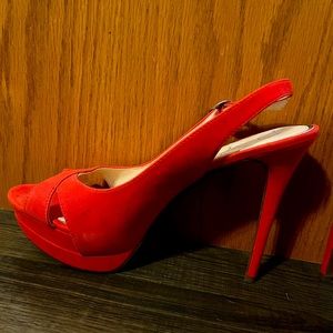 Jessica Simpson high heel shoes, size 12, red.